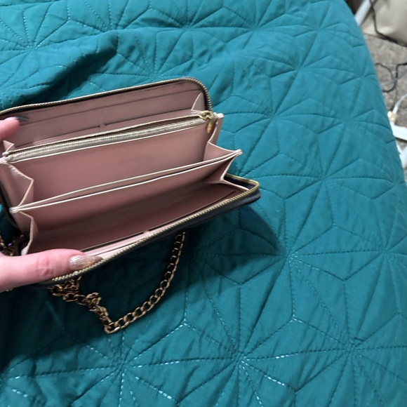 Louis Vuitton Black Embossed Clutch with Chain - Picture 4 of 7